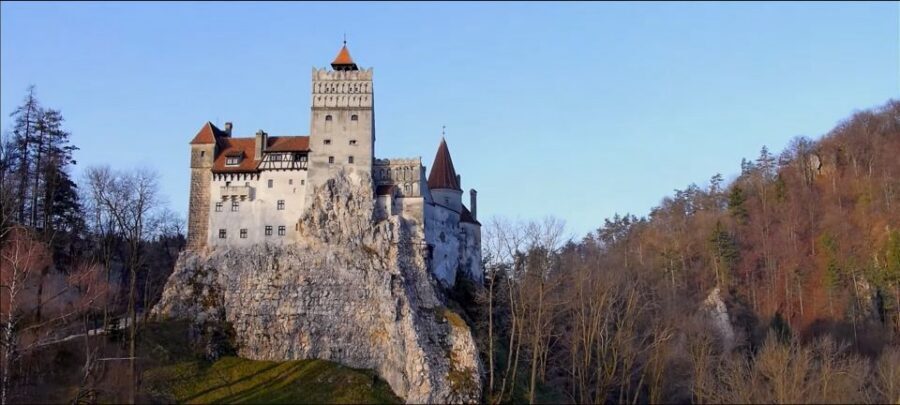 7h Dracula's Castle Private Tour from Bucharest - Fast Tour - Price and logistics: what $333 per person really buys