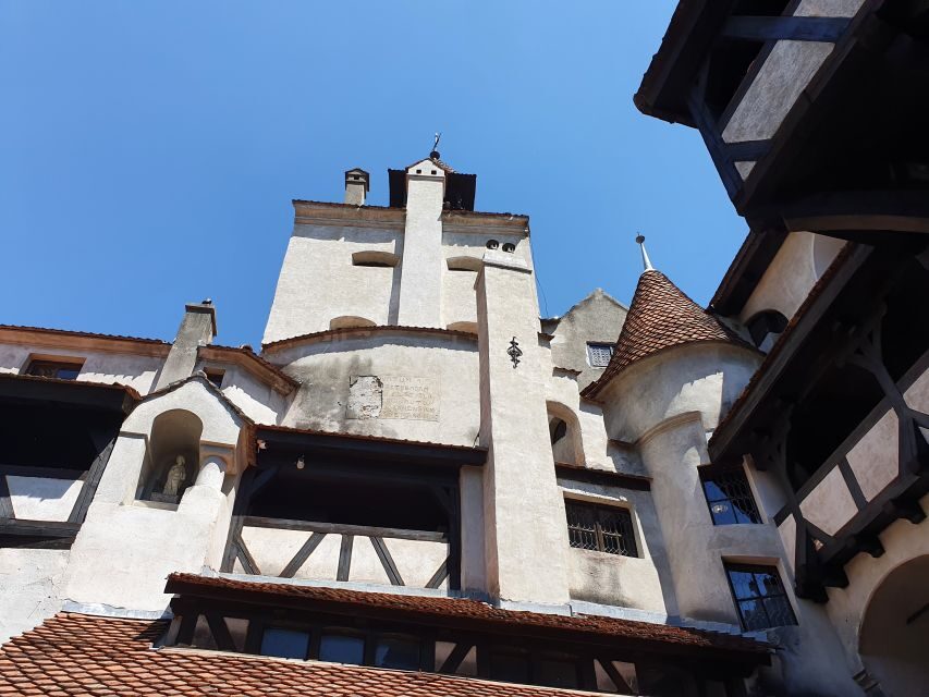 7h Dracula's Castle Private Tour from Bucharest - Fast Tour - Who this tour suits best (and who should think twice)