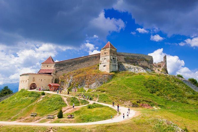 Bear Sanctuary & Rasnov Fortress - Private day tour from Bucharest - Key Points to Know Before You Go