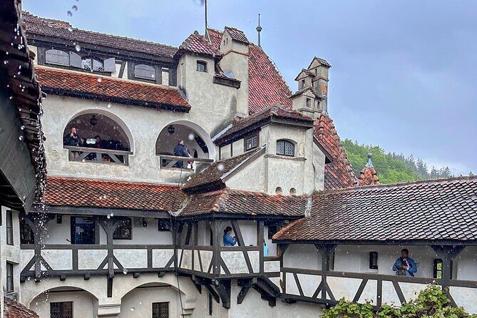 Bran Castle, Peles Castle and Nevermore Academy From Brasov - What you’re paying for: value beyond the headline price
