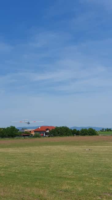 Brasov: Glider Flight Experience at Sanpetru Airfield - Views You’ll Get: Mountains, Farms, Forests, and Brasov’s City Edges