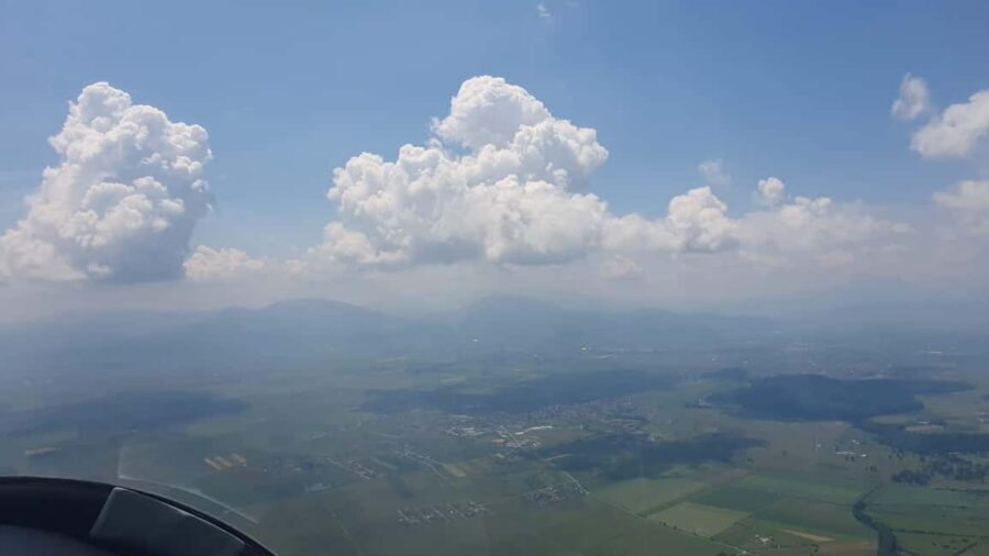 Brasov: Glider Flight Experience at Sanpetru Airfield - Who This Glider Flight Suits (and Who Should Skip It)