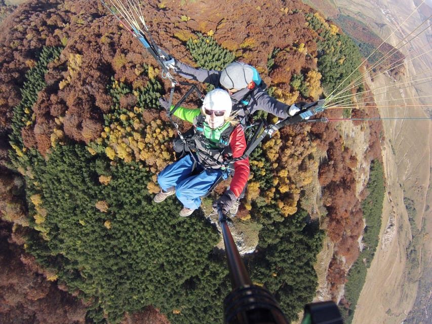 Brasov (:) Tandem Paragliding Experience - Small Group of 4: Why It Changes the Feel