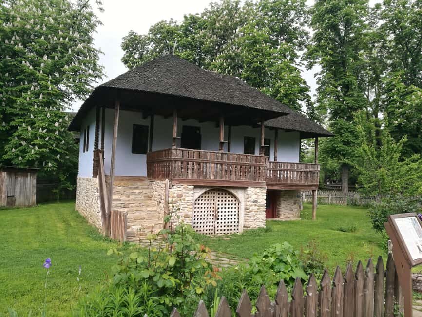 Bucharest city tour: Village Museum visit & Panormaic tour - The 40-Minute Village Museum Stop: Real Rural Life, Tight Timing