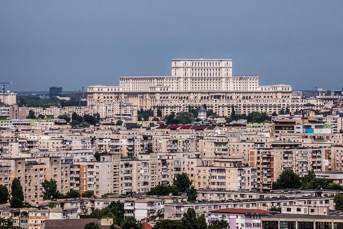 Bucharest Communist Bike Tour - Stop 1: Palatul CEC and the pre-communist setup