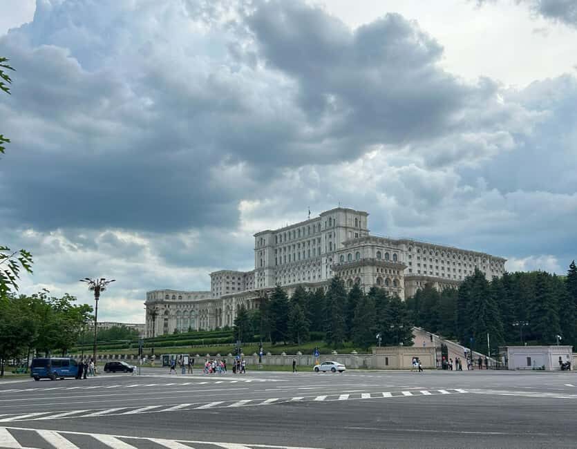 Bucharest: Contrasts of Communism - Small Group Walking Tour - Revolution Square: the balcony moment that explains power