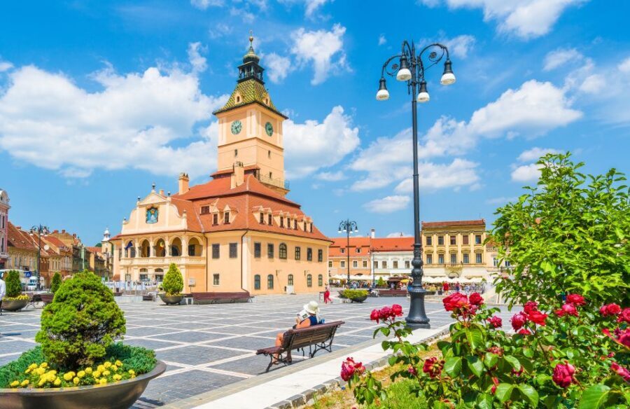 Bucharest: Dracula Castle, Peles Castle & Brasov Guided Tour - The Guide Makes It Work: English Stories, Photo Tips, and Listening Support