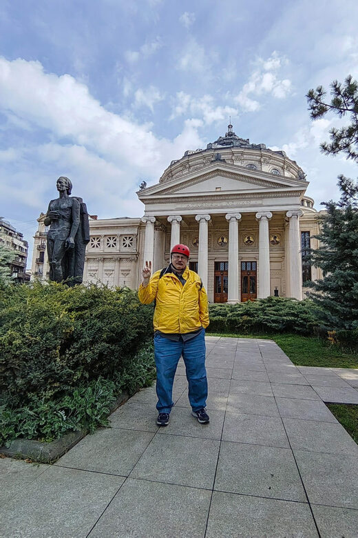 Bucharest electric city tour by Smart Balance #green - Old Town Flavors Along Calea Victoriei