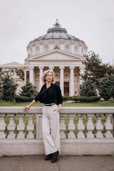 Bucharest: Essential Photo Session in the Charming Streets - The route in practice: short walks and timed photo stops