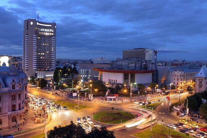 Bucharest Evening Tour and Traditional Dinner - 3 hours - Caru’ cu bere dinner: a 3-course meal with real character