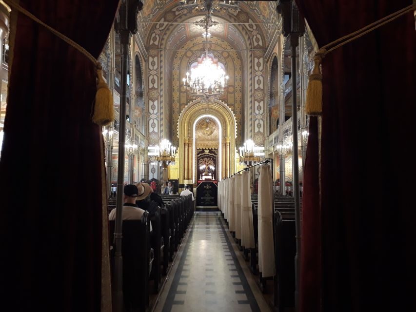 Bucharest Jewish Heritage Private Walking Tour - Who should book this Bucharest Jewish heritage walk?