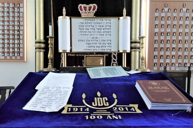 Bucharest Jewish Heritage Private Walking Tour - Great Synagogue and the old neighborhood feeling: seeing faith, art, and community in one block