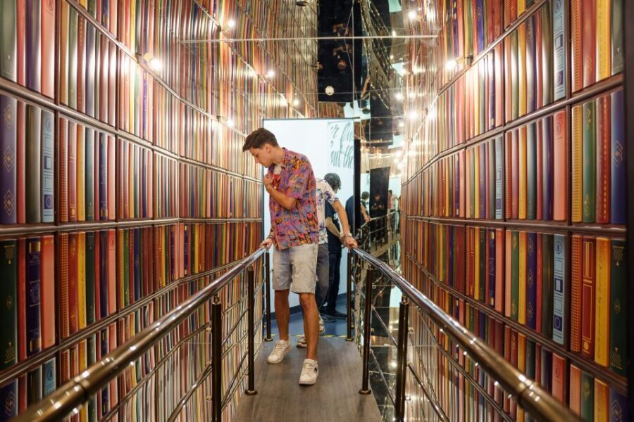 Bucharest: Museum of Senses Entry Ticket - A sensory playground in a mall setting