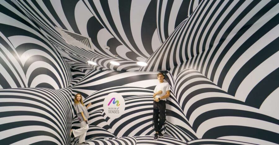Bucharest: Museum of Senses Entry Ticket - The mirror maze: your first test of what you trust