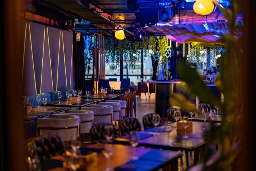 Bucharest: Night Life Tour - The Old City Center after midnight is where the night turns real