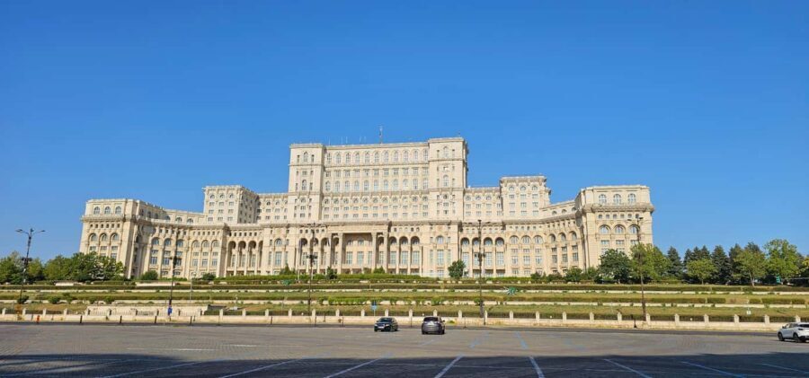 Bucharest Parliament,Village Museum,Dracula's Tomb,Mogosoaia - Key Things to Know Before You Go