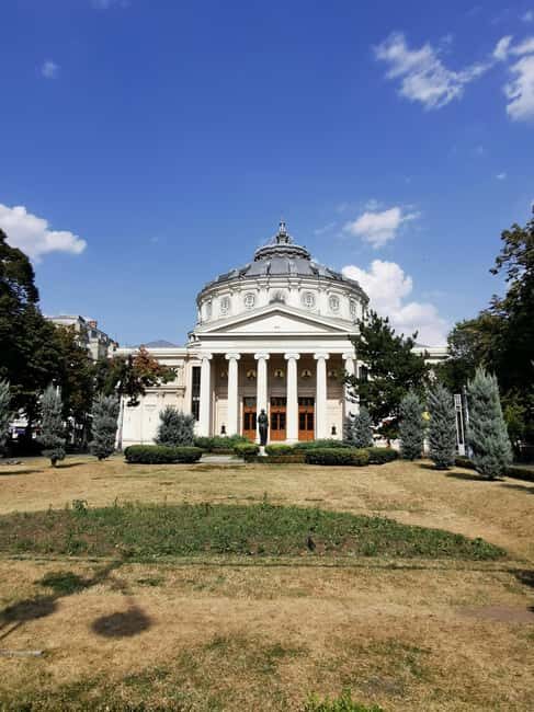 Bucharest Parliament,Village Museum,Dracula's Tomb,Mogosoaia - Hotel Pickup and the Small-Group Advantage
