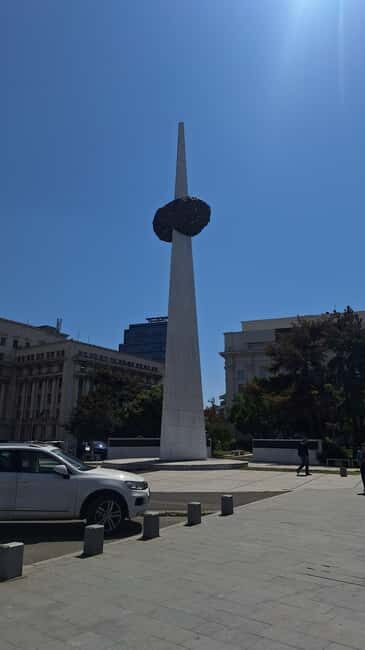 Bucharest Photo Walk - Instagram&Cinematic Spots in 3 hours - Revolution Square: A Strong Change Of Mood In 20 Minutes