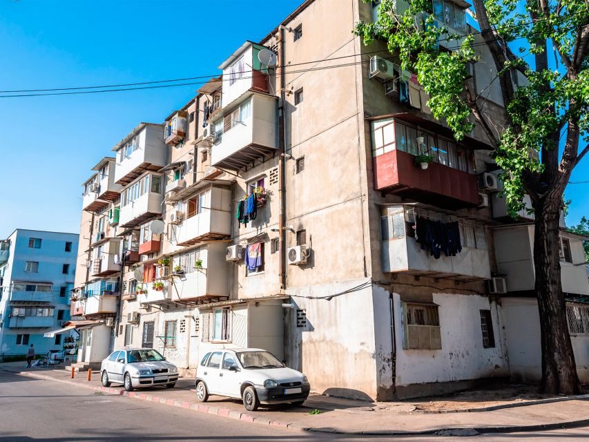 Bucharest: Private Three Neighborhoods Tour by Vintage Car - Comfort, timing, and how to get great photos