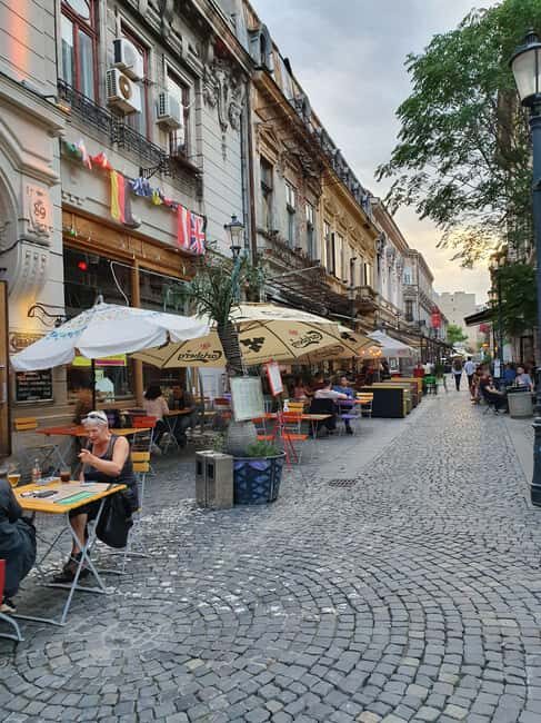 Bucharest: Private Walking Tour with Expert Local Guide - Price and value: Is $106 per person worth it?