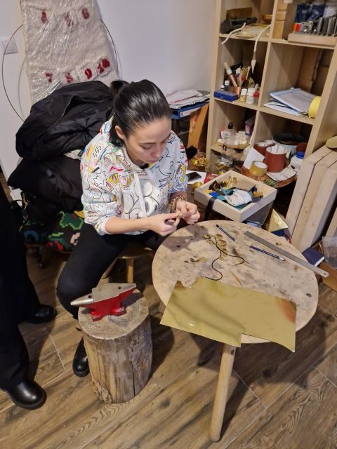 Bucharest: Real Roma Community - Crafting Workshop - Should you book the Bucharest Roma community craft workshop?