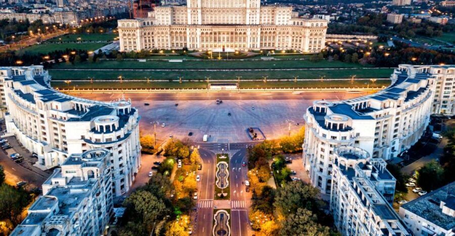 Bucharest: The Italian emigration in Romania - National History Museum: Big Institutions, Big Motivation