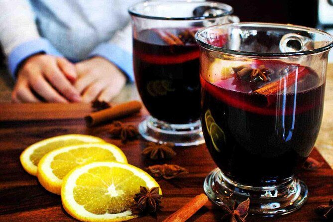 Bucharest: Tour of Christmas traditions & decorations - Stop 2: University Square Christmas market energy and Romanian wine