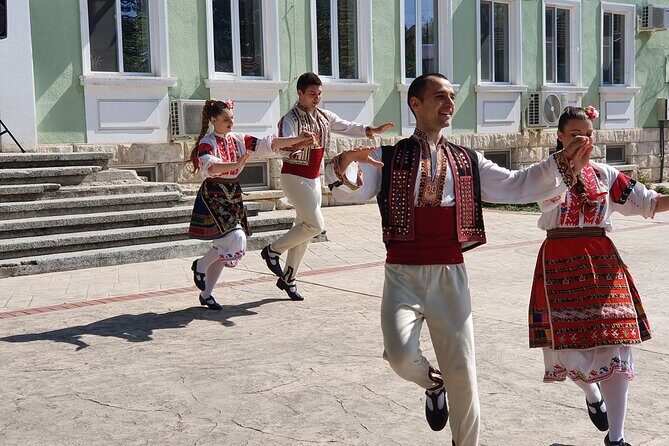 Bulgaria Day Trip - Private Tour from Bucharest - Veliko Tarnavo & Arbanasi - From Bucharest to Bulgaria: the convenience factor