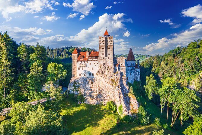 Castle Tour of Transylvania - Kalnoky Castle and Viscri: the day-of-week switch you should know