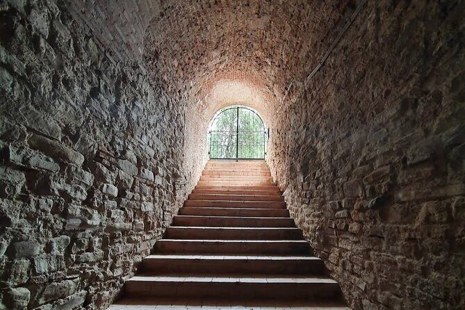 Ceaușescu’s Execution Site and Vlad the Impaler palace Târgoviște - Vlad’s princely palace grounds: walls, museums, and why it matters