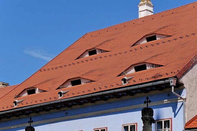 City Tour Sibiu in English - Small Square and the feeling of Sibiu’s older streets