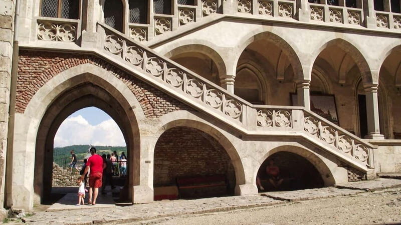 Corvin Castle and Sibiu Fortified City day tour from Cluj - Hunedoara and Corvin Castle: Gothic fortress walls with Hunyadi legends