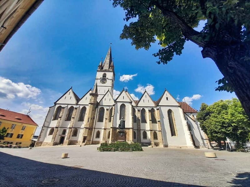 Corvin Castle and Sibiu Fortified City day tour from Cluj - Transportation and group style: private or small group comfort