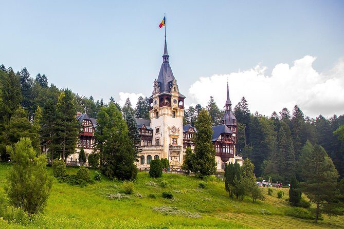 Count Dracula & Peles Castle in One Day from Bucharest - Why this Bran and Peles one-day tour makes sense from Bucharest