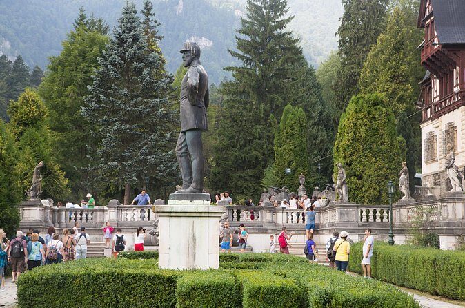 Count Dracula & Peles Castle in One Day from Bucharest - Getting the most out of a long day (and no, lunch is not automatic)
