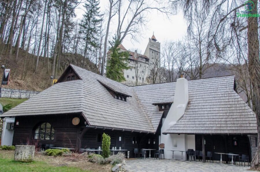 Day trip Bran Castle, Rasnov Fortress and Bear Sanctuary - Price and value: what $49 covers and where extras show up