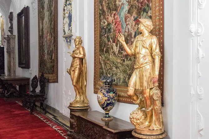 Day trip to Dracula's Castle, Peles Castle and Medieval Brasov - A smooth Transylvania sampler from Bucharest