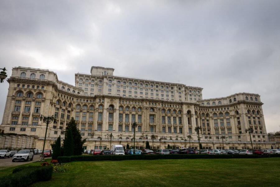Discover Bucharest: Exclusive Half-Day Private City Tour - Triumphal Arch and Revolution Square: turning big monuments into a story