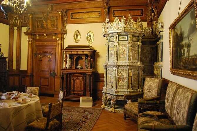 Dracula Castle, Peles Castle and Rasnov Fortress from Brasov - How to Plan Your Day So You Don’t Feel Rushed