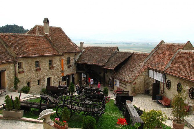 Dracula Castle, Peles Castle and Rasnov Fortress from Brasov - Should You Book This Brasov Castles Day Trip?