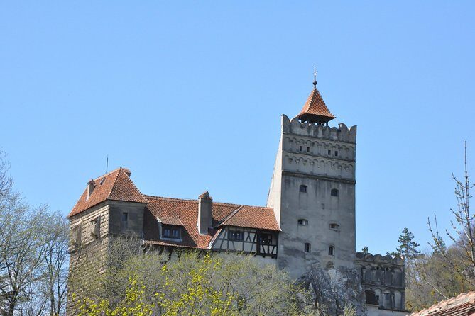 DRACULA CITY BREAK Bran Castle, Peles Castle Sinaia, Brasov City - Key points before you go