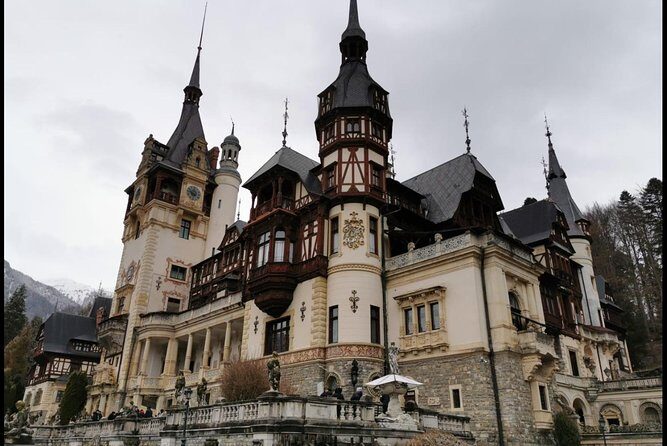 Dracula's Castle, Follow the legend in Transylvania, private tour from Bucharest - From Bucharest to Transylvania: why this route works