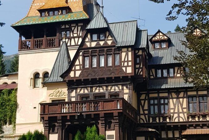 Dracula's Castle, Follow the legend in Transylvania, private tour from Bucharest - Private transport from Bucharest: comfort that buys time