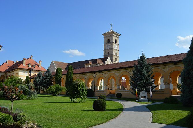 Exclusive Tour: Corvin Castle, Alba Iulia and traditional villages from Sibiu - Corvin Castle: Gothic thrills, legends, and the stair count