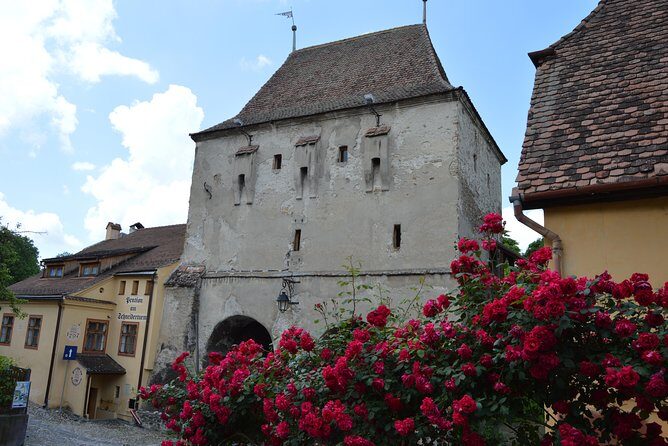 Exclusive tour: Sighisoara, Medias and Biertan tour from Sibiu - Biertan Fortified Church: why three layers of walls were worth building