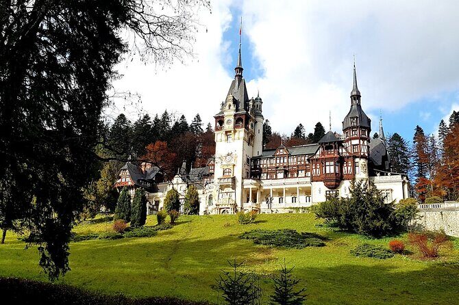 Executive Dracula Day Trip - See Bran & Peles Castle, Brasov from Bucharest - Brasov Historical Center: the mountain-city breather after castles