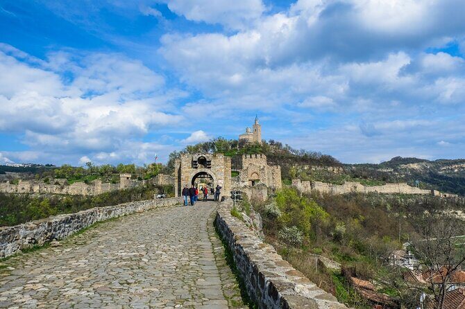 Explore Northern Bulgaria Day Trip from Bucharest - Samovodene Street: a break for artisan shops and strolling
