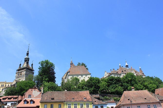 Fortified Church of Viscri and Sighisoara in Spanish (native Spanish guide). - Who this tour suits best