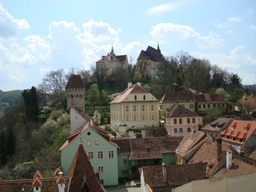 From Brasov: Guided Sighisoara and Sibiu Private Day Trip - Sibiu’s squares and colorful houses: what to look for on your walk