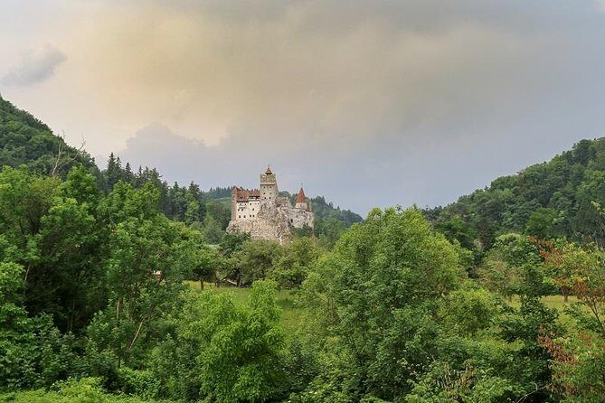 From Brasov: Small-group tour Bran, Rasnov, and Peles Castles - Start smart: Brașov pickup, early departure, and a day that stays manageable
